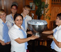 „Berlin-Berlin“-Party. Gewinner jetten in die Deutsche Hauptstadt