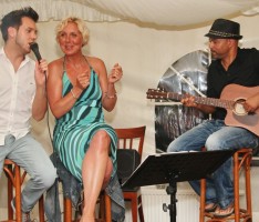 Sommer-Mo`Roots – Leise Töne auf der Fährhaus-Terrasse überzeugten