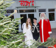 Der einzige wirklich ganz echte Nikolaus kam zu Besuch ins Fody’s Restaurant Leimen